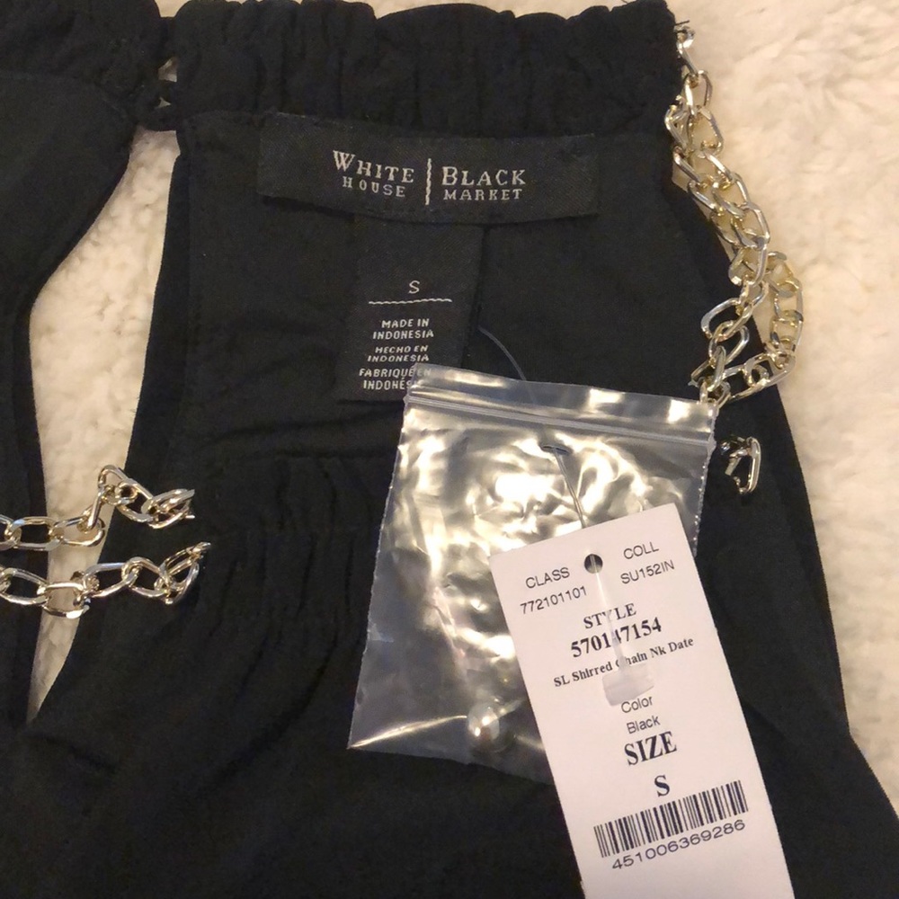 NEW !! WH|BM black top w/chain detailing- size S